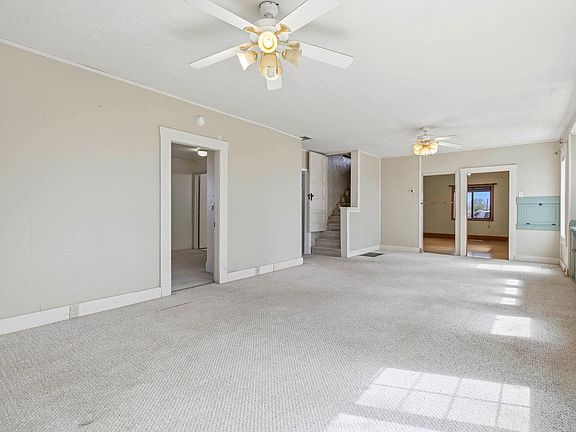 5th image of 721 Blaine Rd