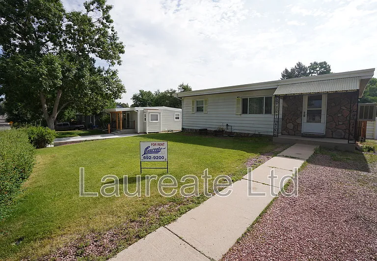 4580 S Fox St — Photo 1