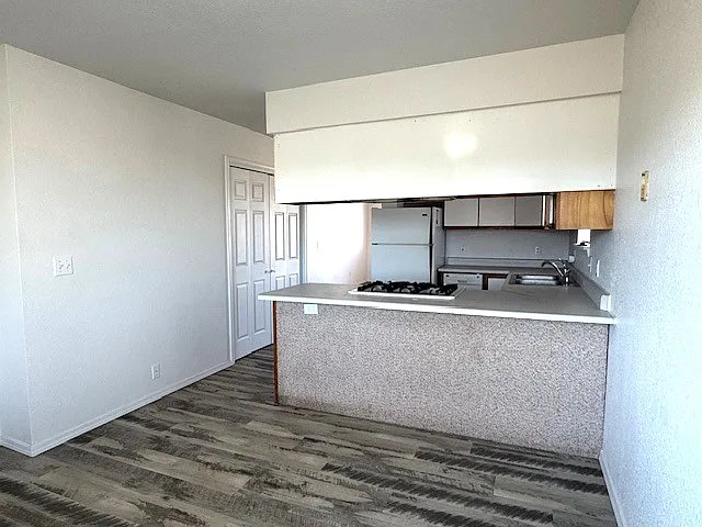 118 N Sligo St #C — Photo 4