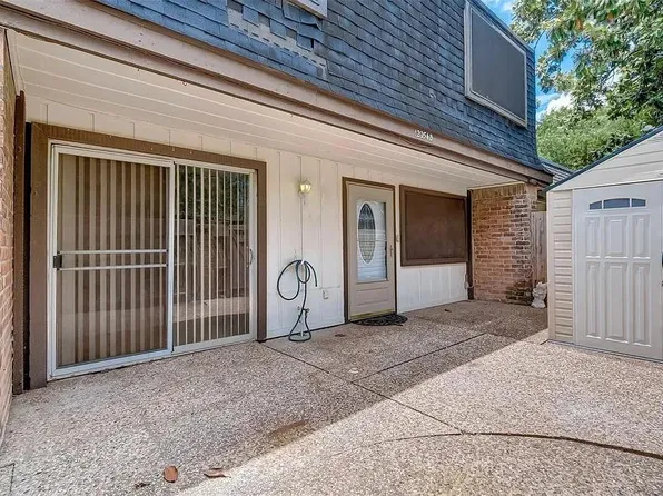 12054 Mighty Oak Dr #B, Houston, TX 77066