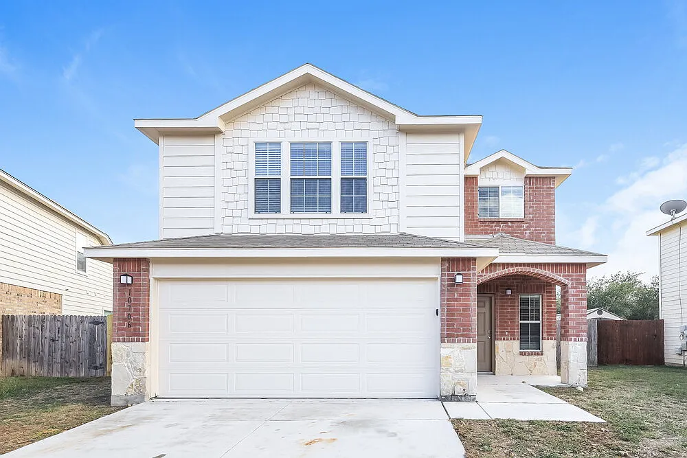 4 bed, 3.0 bath, 2044 sqft, $2,105 — Photo 1