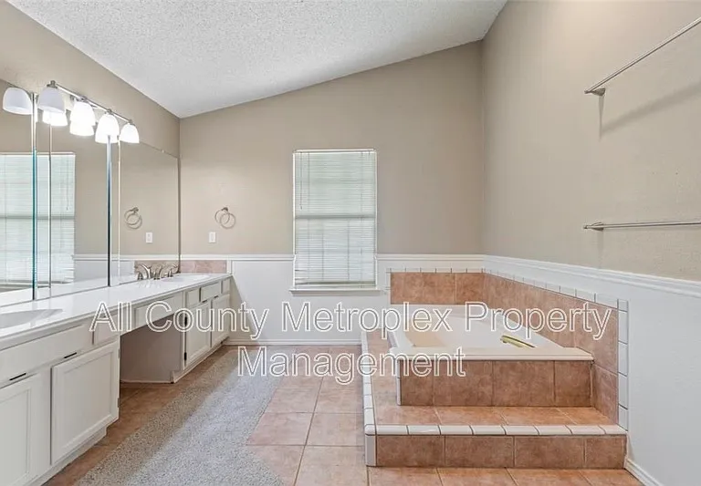 516 Arbor Oak Dr — Photo 8