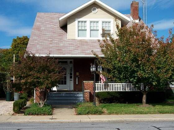 1st image of 1215 Potomac Ave