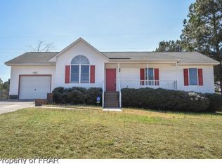 75 Forestdale Dr, Cameron, NC 28326