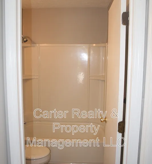 1608 Forrest Ave #A — Photo 12