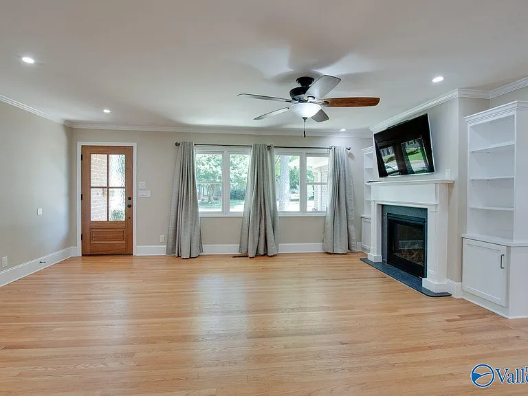 211 Wingate Ave SW — Photo 9