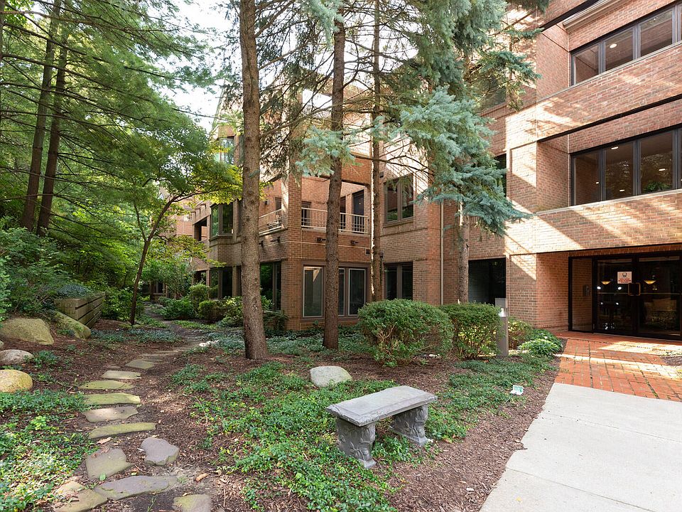 1st image of 3000 Glazier Way APT 340