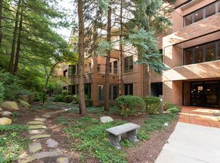 3000 Glazier Way APT 340, Ann Arbor, MI