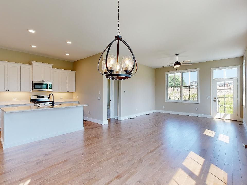 42 Elmore Street, Shelburne, VT 05482 MLS 4962752 Zillow