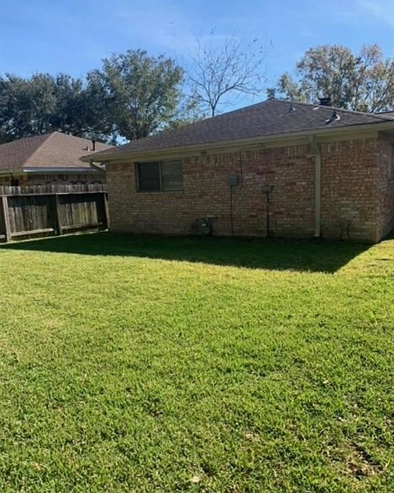 1st image of 1926 Eastfield Dr