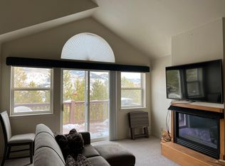 320 Black Hawk Cir, Silverthorne, CO 80498