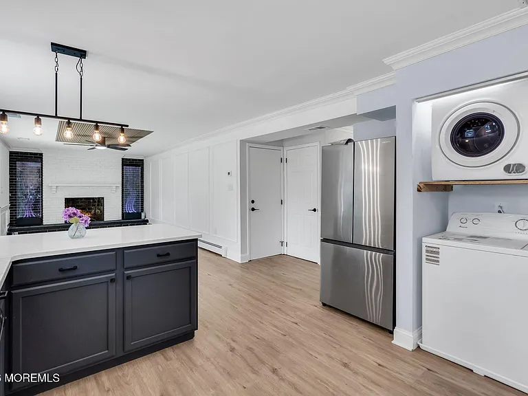 32 Belmont Ave — Photo 11