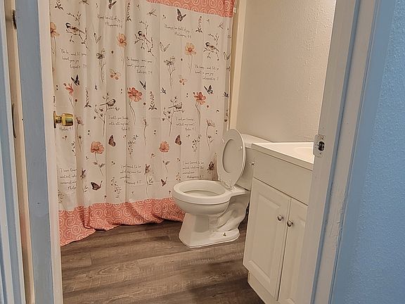 3rd image of 14801 132nd Ave E APT B