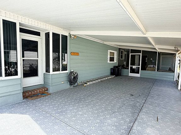 2nd image of 1234 Caliente Ave