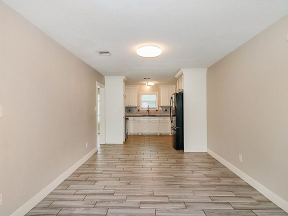 5th image of 1140 Glenda St