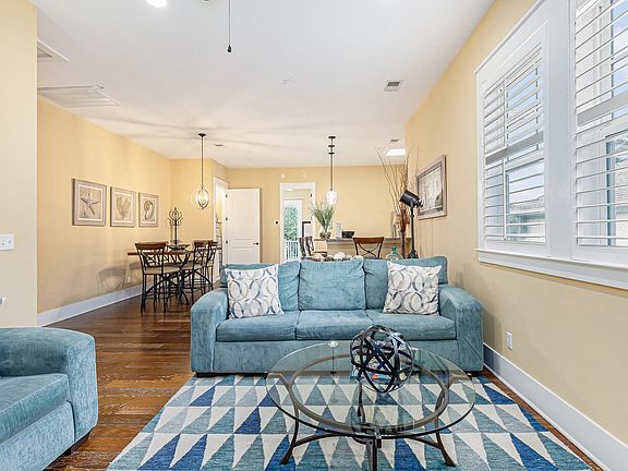 5th image of 4916 N Market St. #203