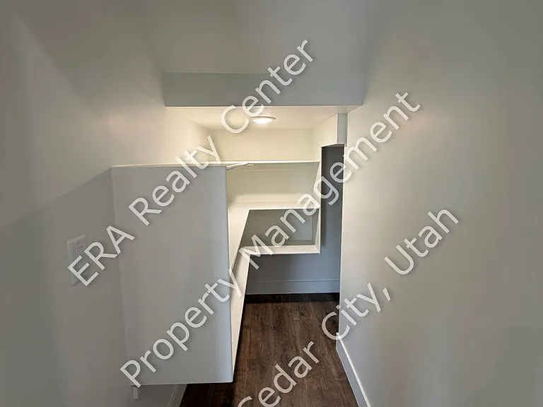 50 E 1600 N #1A — Photo 10