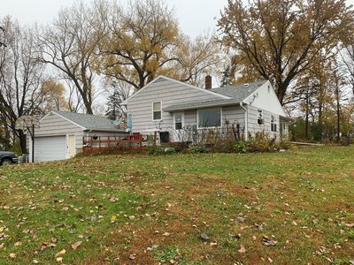 83275 200th St, Renville, MN, 56284