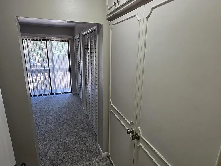 518 Green Mountain Dr #16 — Photo 16