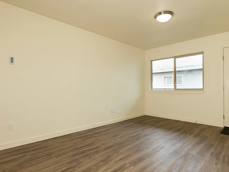 2237 Apartments - Located in the Heart of Ballard — Photo 46