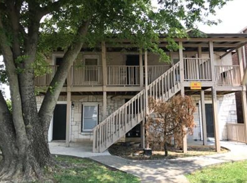 1st image of 2930 E Magnolia Ave APT 3