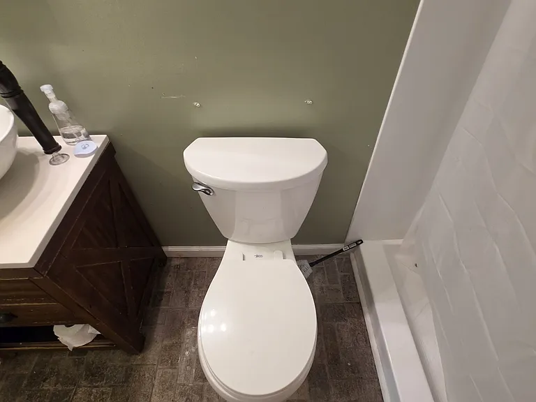 Willow Creek Dr SE — Photo 16