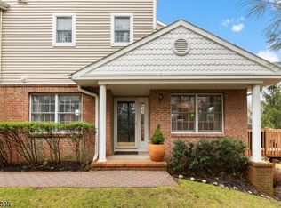 22 McManus Ct, West Orange, NJ 07052