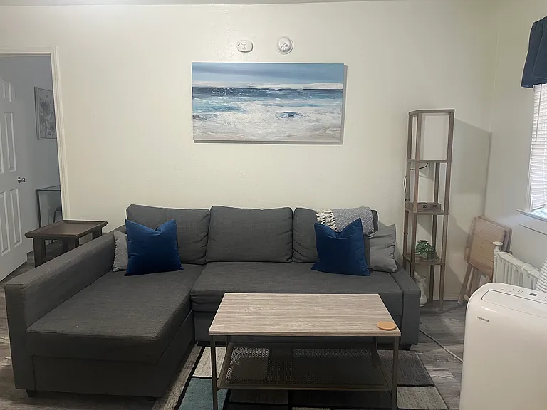1717 Main St #12 — Photo 1