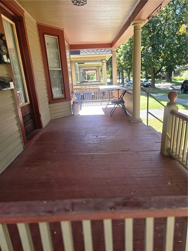 2 bed, 1.0 bath, 1152 sqft, $1,650 — Photo 4
