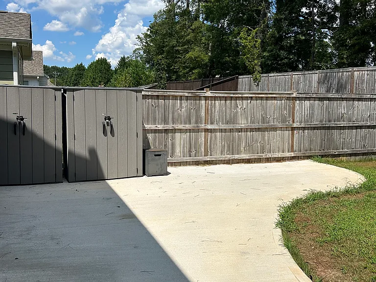 Storage sheds for tenant use.