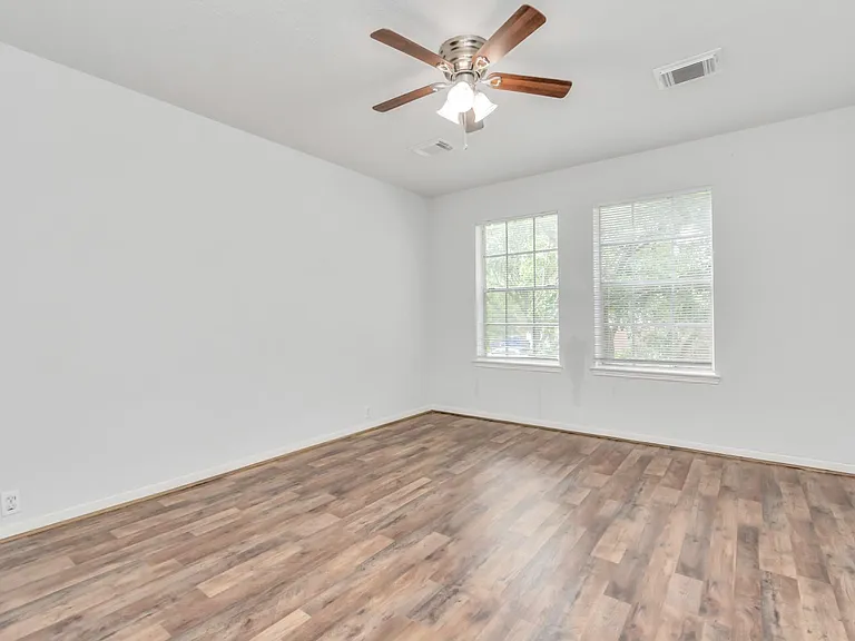 19762 Twin Canyon Ct — Photo 25