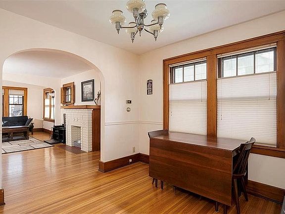 5th image of 299 McKinley Ave #1