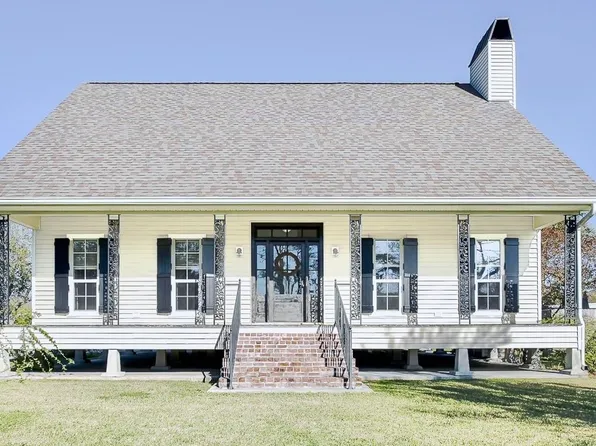 2843 Lee Dr, Pierre Part, LA 70339