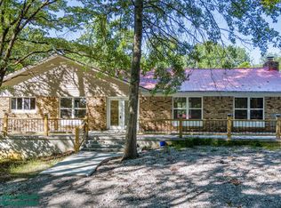 251 S Taxiway Dr, Albany, KY 42602