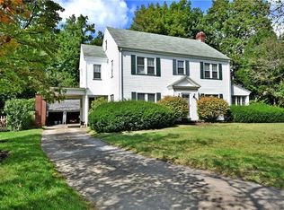 6379 Youngstown Hubbard Rd, Hubbard, OH 44425