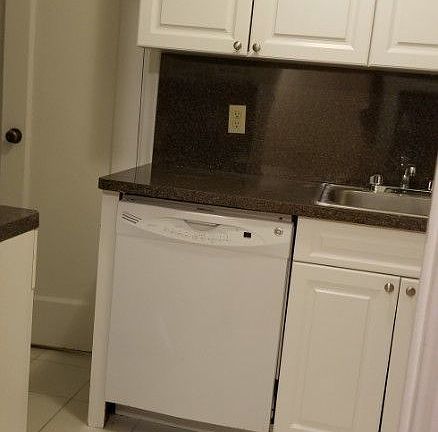 4th image of 2728 Henry Hudson Pkwy APT 44A