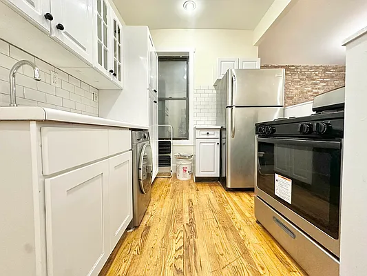 Rented by Doorway NYC, LLC | media 15