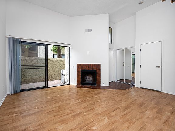 4th image of 8745 Variel Ave APT 1