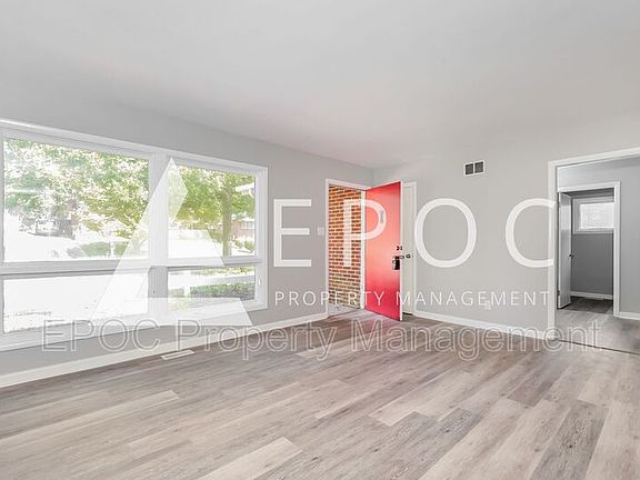 4th image of 2207 Lynette Dr