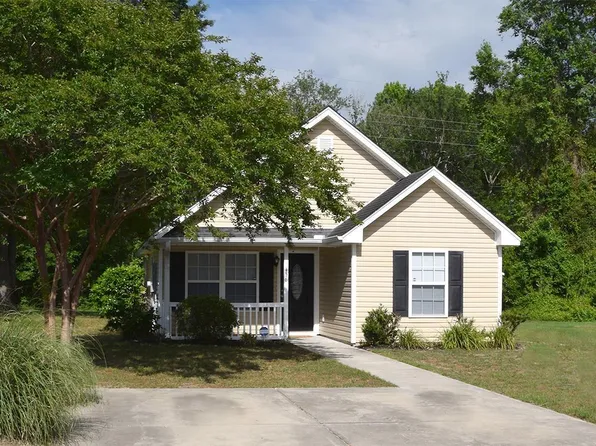 456 Waccamaw Pines Dr., Myrtle Beach, SC 29579