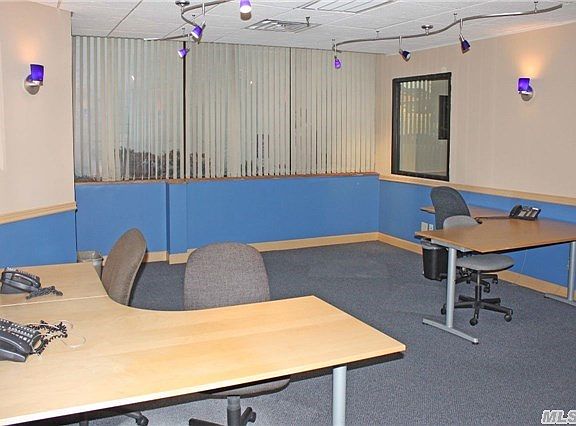2nd image of 99 Tulip Ave Ste 101