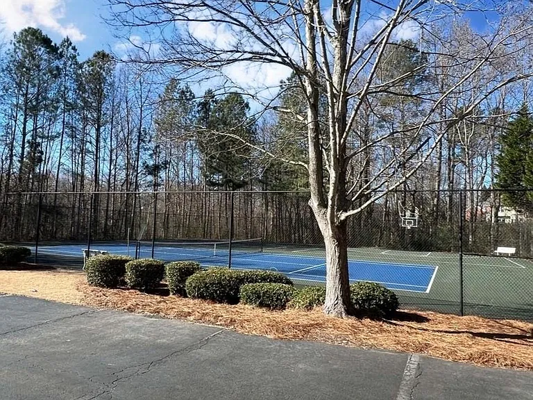 1496 Brentwood Dr — Photo 23