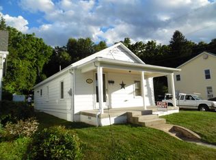 203 Hill St, Mount Holly Springs, PA 17065