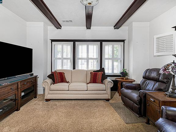 5th image of 3735 Nevil St