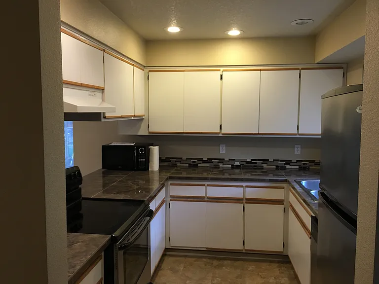 15146 SW Barcelona Way — Photo 1