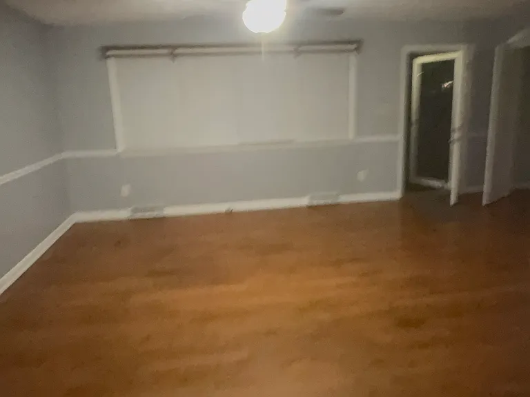 120 Charles Pl — Photo 4