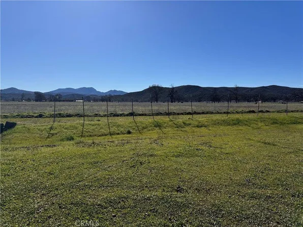 18633 Spyglass Rd, Hidden Valley Lake, CA 95467