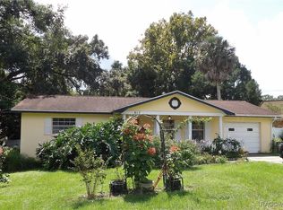 817 Oak St, Inverness, FL 34452