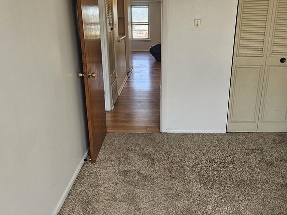4th image of 2734 Island Ave APT 1