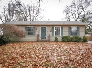 3481 Hill Rd, Lake Orion, MI 48360